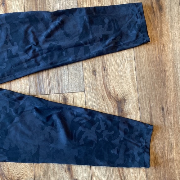 Lululemon Keep Moving Pant 7/8 High-Rise Incognito Camo Multi Grey Sz 4 Paperbag - Picture 4 of 8